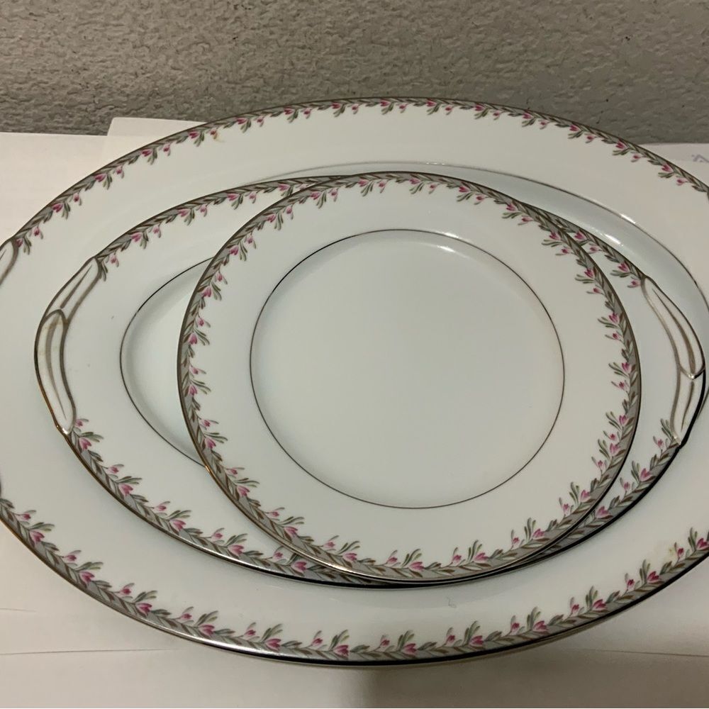 2 Noritake 5507 Petite Pattern 16.5” & 12”  Serving Platter  salad plate 8.25”